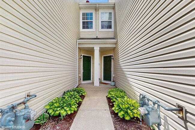 Building Photo - 1026 Turin Dr