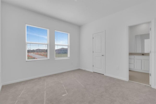 Building Photo - 2803 Maloof Dr