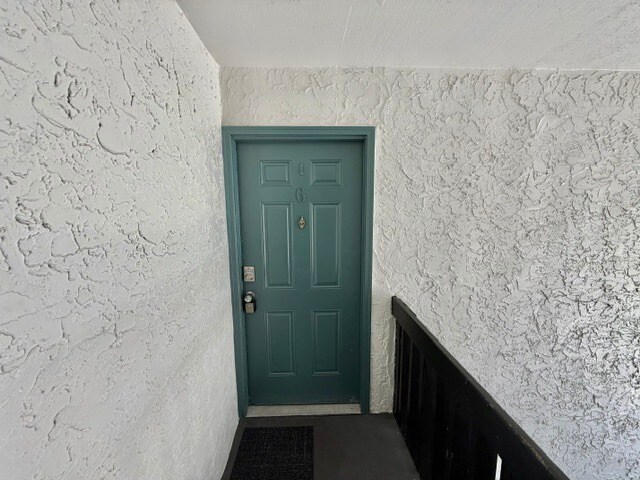 Building Photo - 4401 S Semoran Blvd