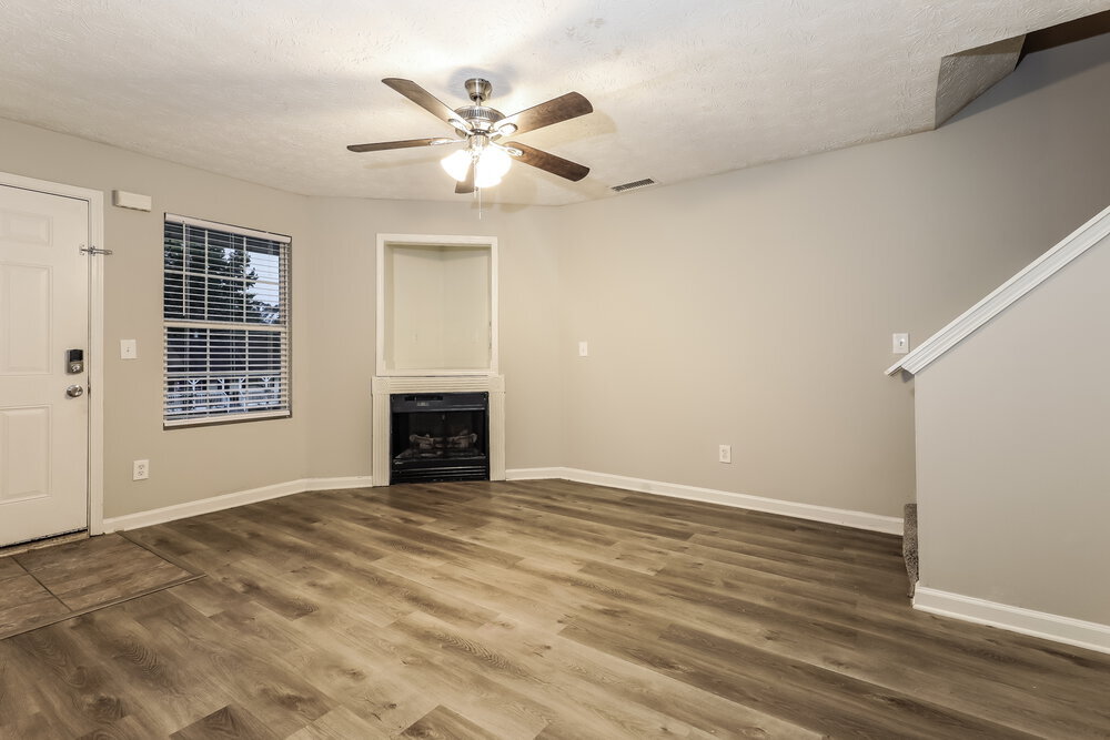 Building Photo - 6315 Topaz Trail