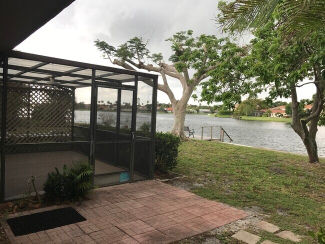 Building Photo - 12496 Westhampton Cir