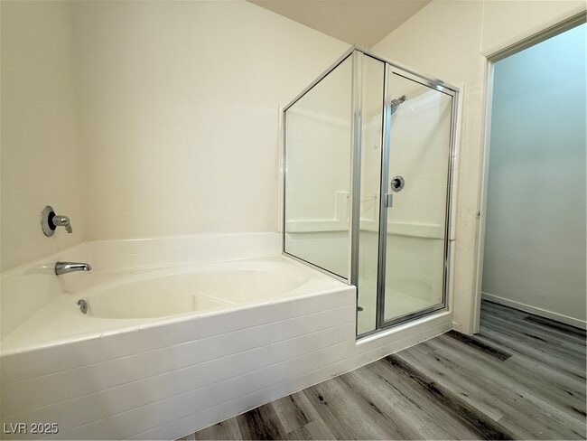 Building Photo - 813 Peachy Canyon Cir