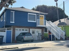 Building Photo - 658 W Walnut Ave