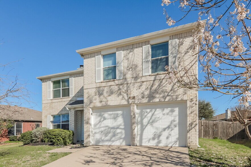 Building Photo - 4300 Sonoma Dr