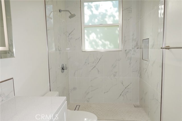 Building Photo - 1727 Hiawatha Dr