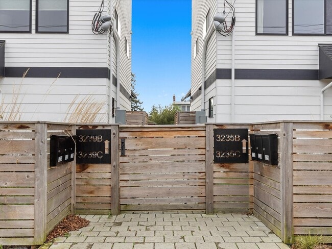 Building Photo - 3239 61st Ave SW