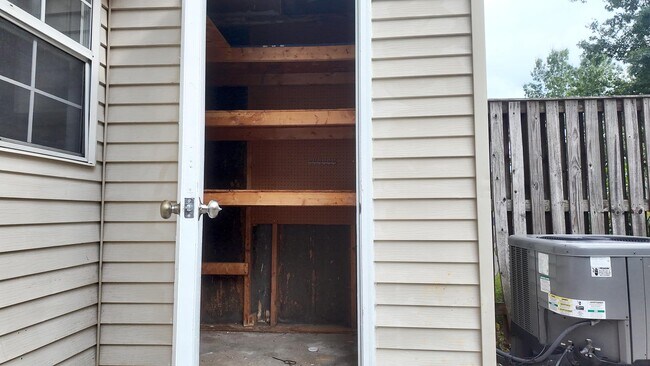 Building Photo - 4453 Eagle Ct