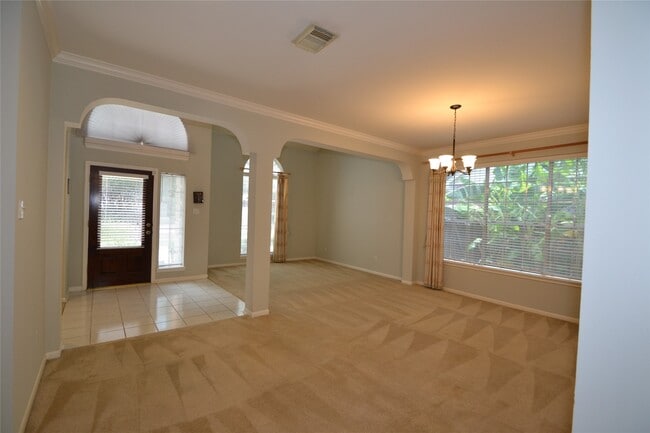 Building Photo - 15307 Amesbury Ln