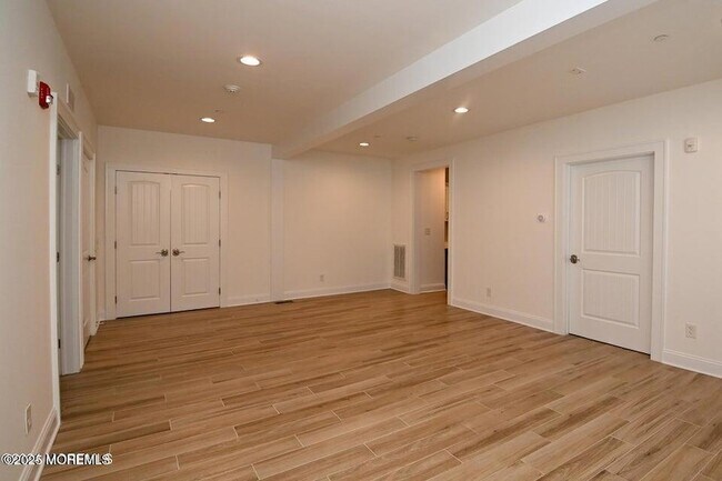 Building Photo - 206 NJ-71