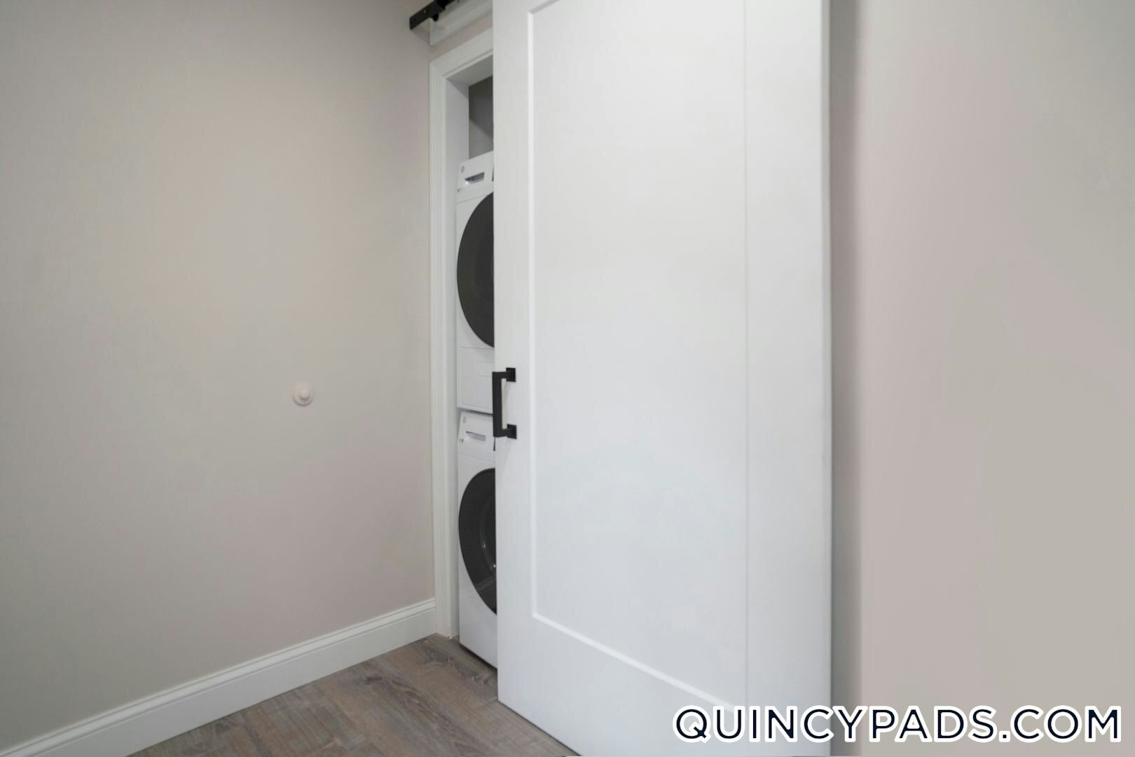 Building Photo - 75 Presidential Dr