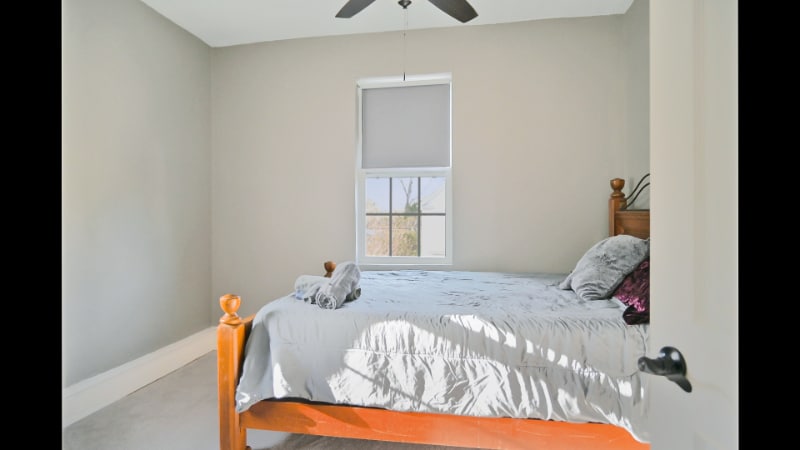 Building Photo - 511 Blades Ave