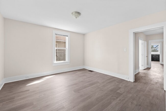 Building Photo - 2028 Avenue V