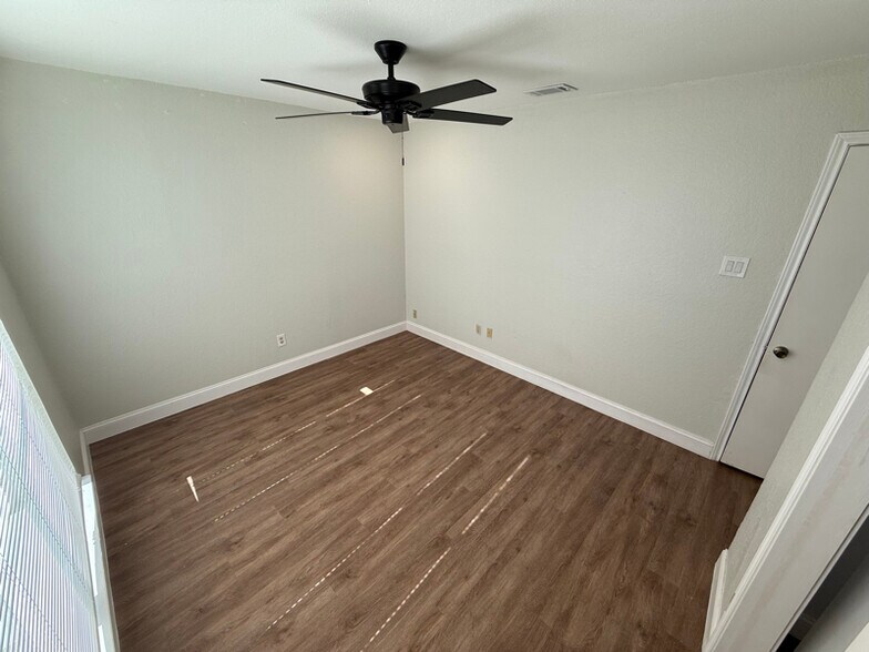 Building Photo - 506 Augustine Dr