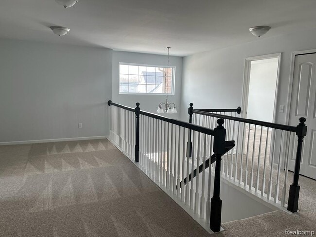 Building Photo - 55810 Worlington Ln