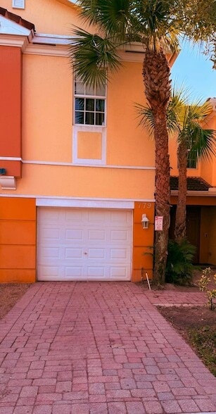 Building Photo - 779 Pipers Cay Dr