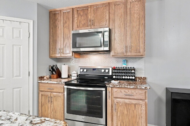 Building Photo - 4761 Connor Dr