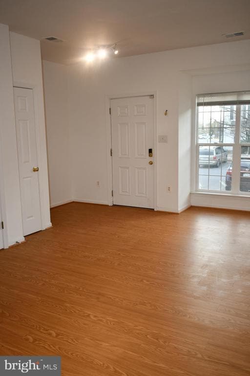 Building Photo - 2427 Dew Meadow Ct