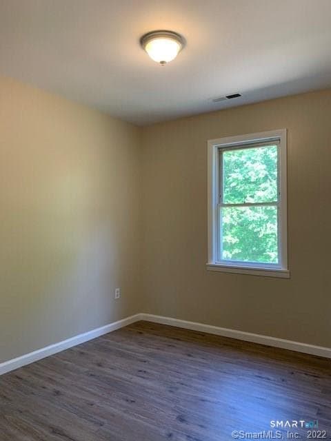 Building Photo - 15 Krakow St