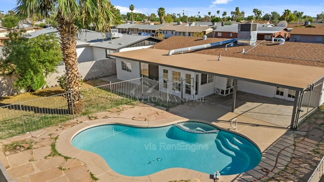 Building Photo - 7428 E Carol Cir