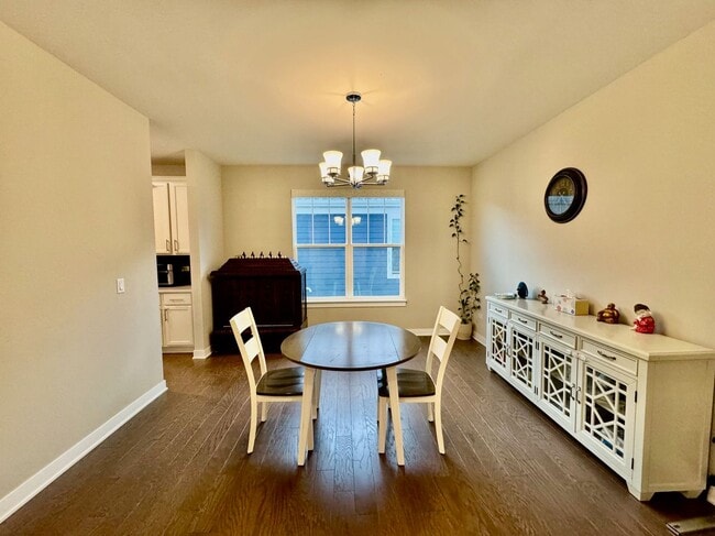 Building Photo - Newly Built 5-bedroom featuring luxe finishes and a spa-inspired master suite.
