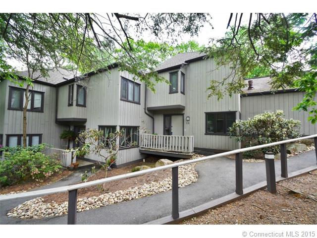 Building Photo - 5 Talcott Ridge Rd