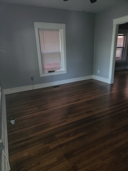 Building Photo - 3916 Clark Ave