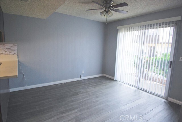 Building Photo - 1097 S Santo Antonio Dr