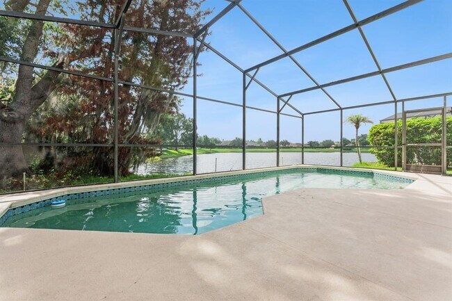 Building Photo - 13635 Waterhouse Way