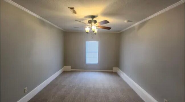 Building Photo - 146 Muirfield Ct