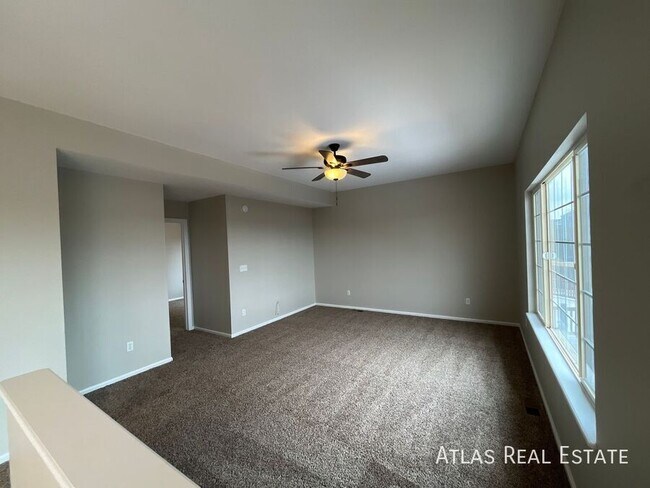 Building Photo - 6423 Elsinore Dr