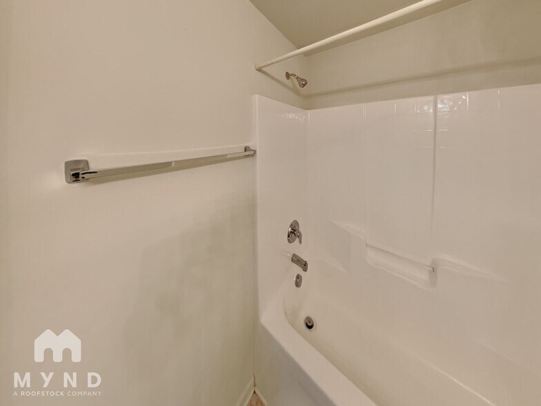 Building Photo - 10629 Claude Freeman Dr