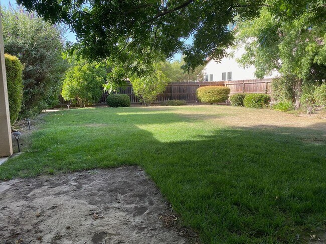 Building Photo - 2434 N El Cajon St