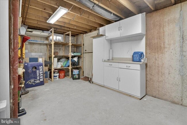 Building Photo - 1158 Grove St