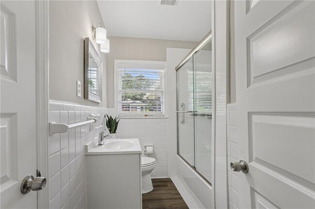 Building Photo - 3731 N Druid Hills Rd