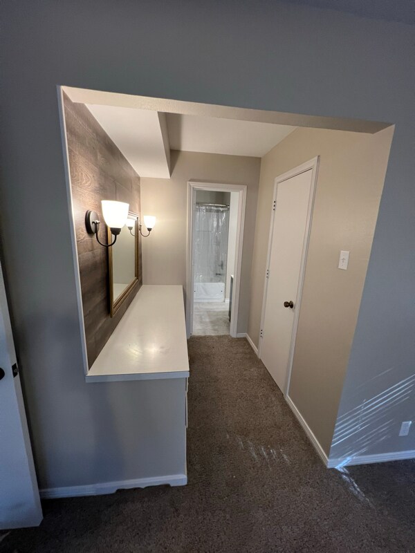 Building Photo - 1805 Yarborough Dr