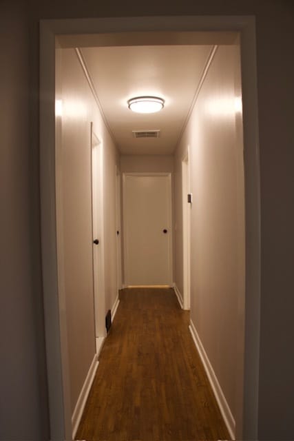 Building Photo - 2034 Hycrest Dr