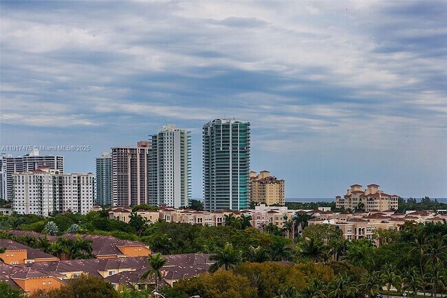 Building Photo - 3400 NE 192 St