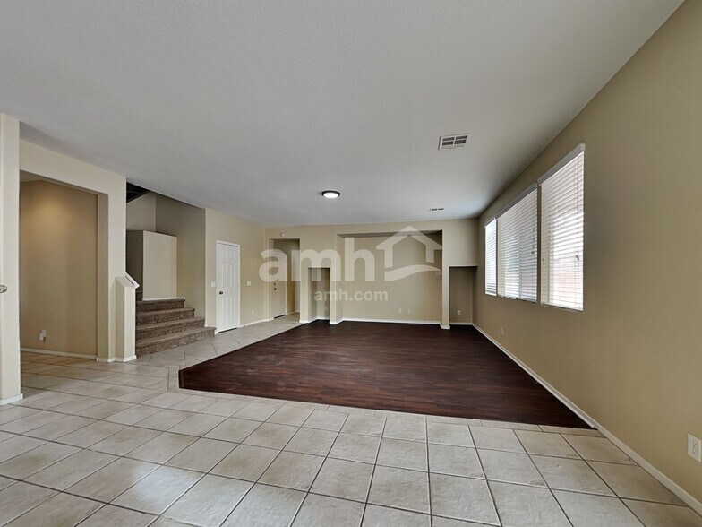 Building Photo - 4005 China Cloud Dr