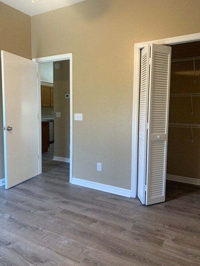 Building Photo - 1212 Moses Creek Ct