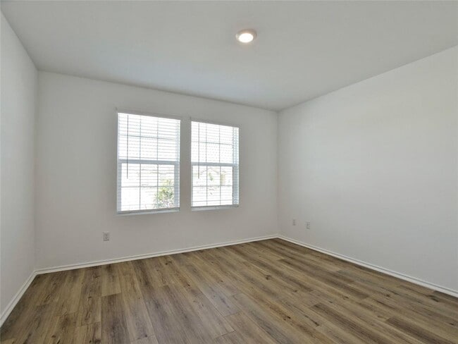 Building Photo - 229 Vortex Pass