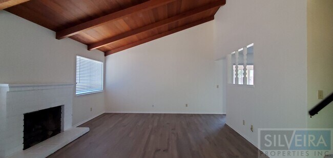Building Photo - Three Bedroom Home In Orcut/Santa Maria