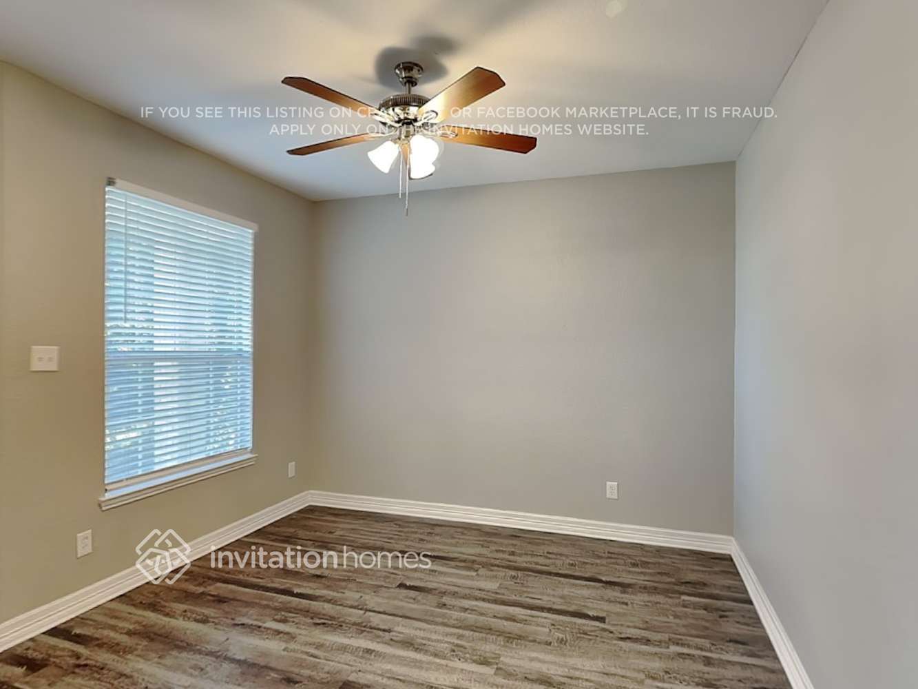 Building Photo - 1060 Pullman Dr