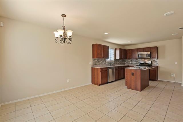Building Photo - 1433 Willoughby Way