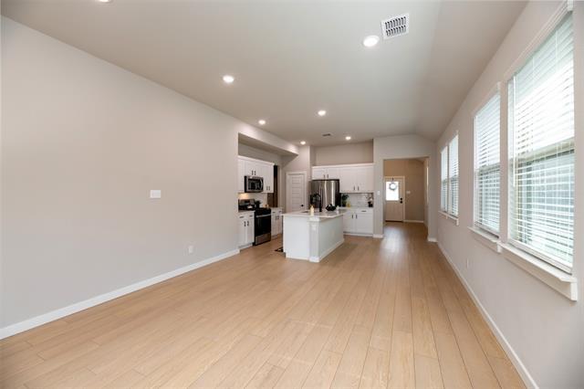 Building Photo - 222 Goosewood Dr