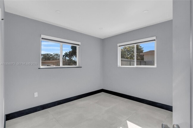 Building Photo - 500 SW 64th Pkwy