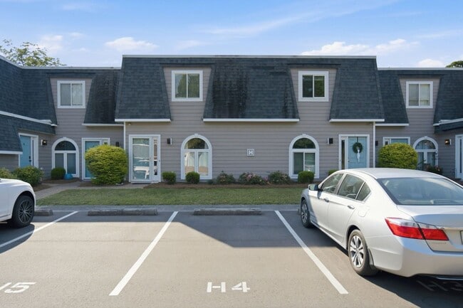Building Photo - 6328 Wrightsville Ave