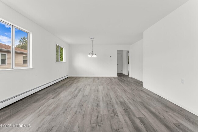 Building Photo - 12 Montego St