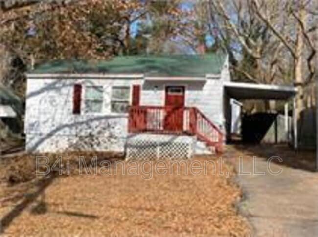 Primary Photo - 1108 Mable St SW