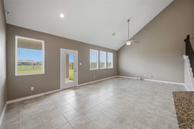 Building Photo - 1239 Cascade Hls Dr
