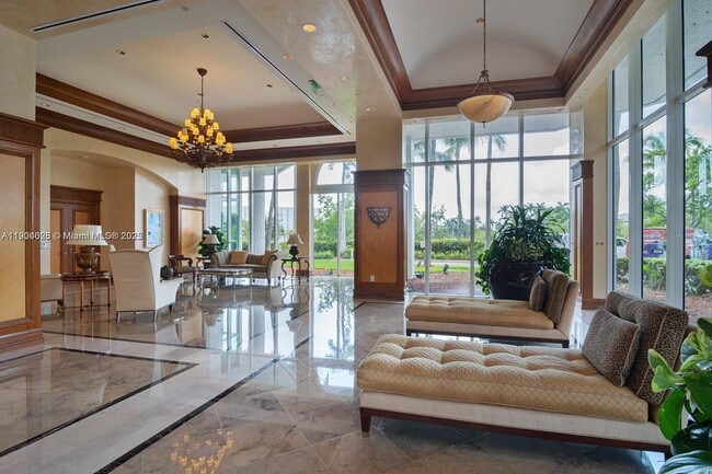 Building Photo - 16500 Collins Ave